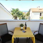 Apartment Fabac